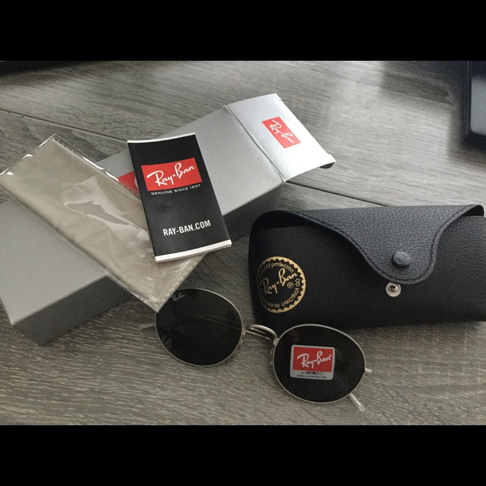 NWT silver Ray-Ban RB3594 unisex 53MM sunglasses